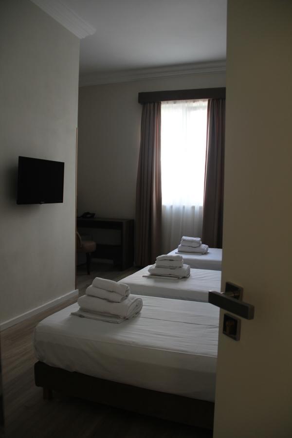 Hotel Hermes Tirana Exteriér fotografie